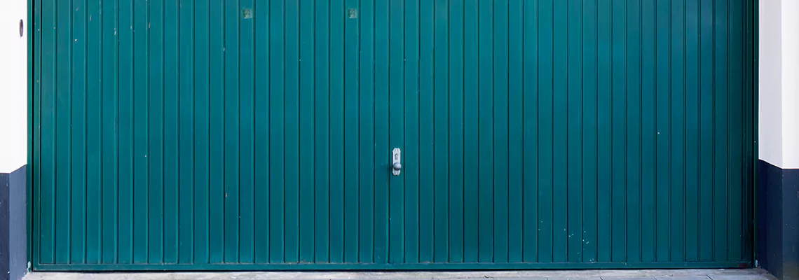 Vinyl Garage Doors Repair Specialists in Aurora, ON