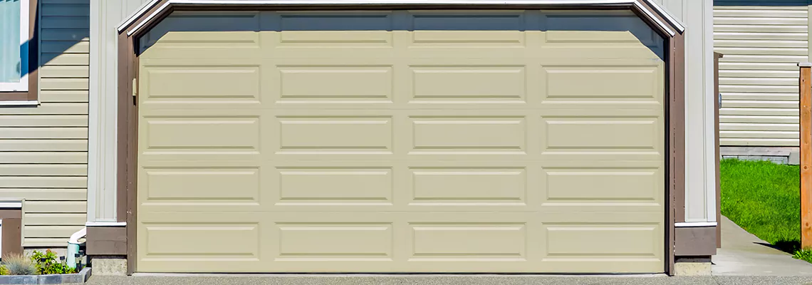 Licensed And Insured Commercial Garage Door in Aurora, Ontario